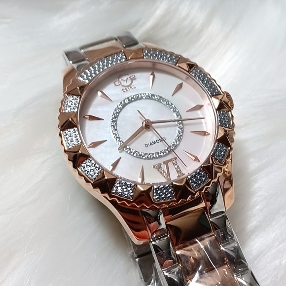 Gevril 2 Tone Venice Mother of Pearl & Diamond Bracelet Watch, 39mm - 0.… - Picture 8 of 11